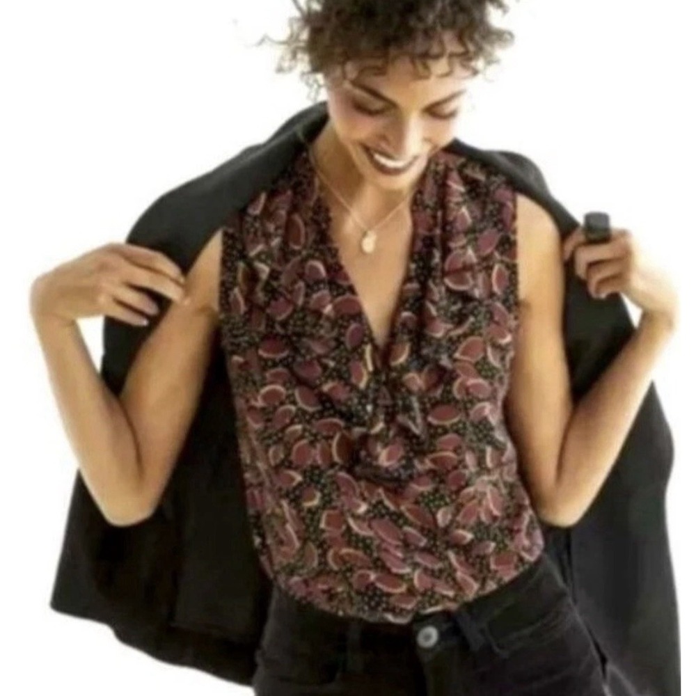 Cabi Women's Black Floral Leaf‎ Print Ruffle V-neck Sleeveless Blouse Small